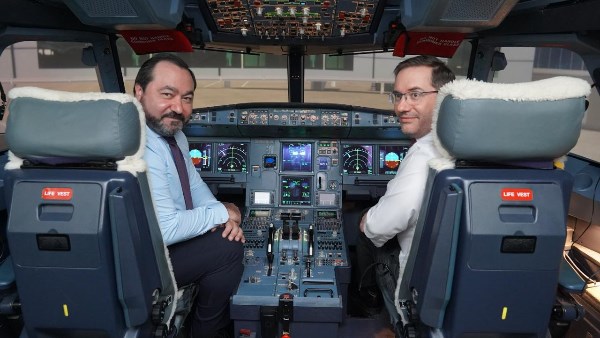 أكاديمية مصر للطيران للتدريب