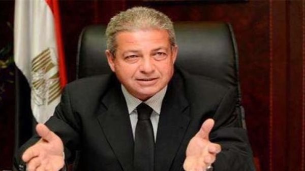 خالد عبد العزيز