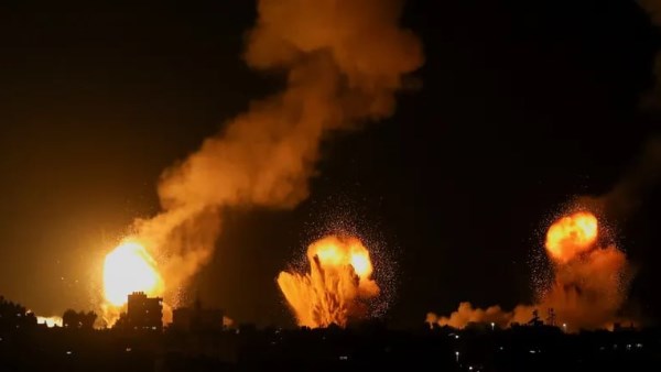 غارات جوية -أرشيفي 