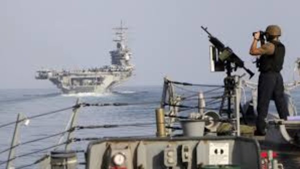 الحصار الأمريكي بمضيق هرمز