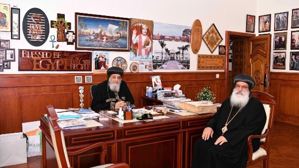 البابا تواضروس و الأنبا ثيؤدوسيوس