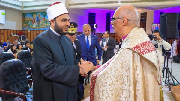 التهنئة بعيد القيامة المجيد 