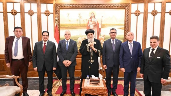 التهنئة بعيد القيامة المجيد 