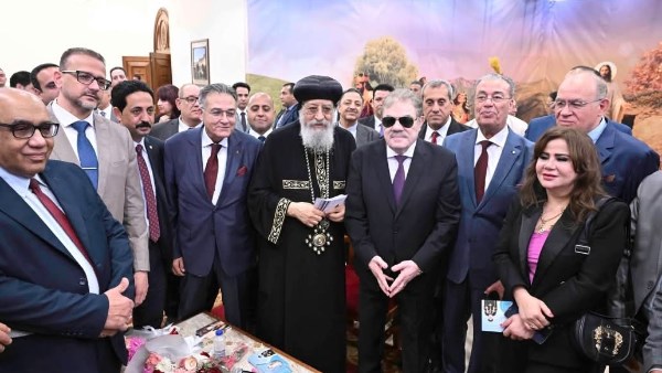 التهنئة بعيد القيامة المجيد 