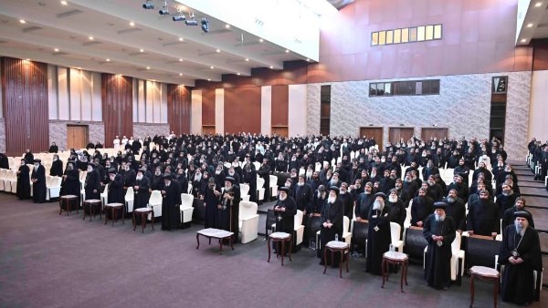 البابا تواضروس والآباء الرهبان 