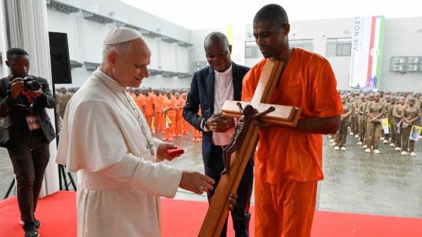 البابا لاون 