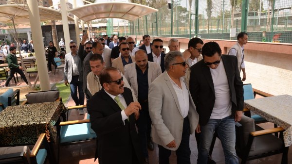 وزير الشباب والرياضه