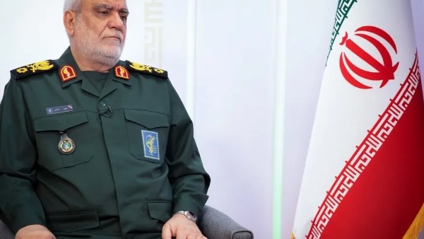 رئيس جهاز المخابرات التابع للحرس الثوري الإيراني العميد مجيد خادمي