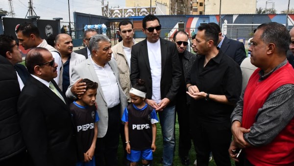 وزير الشباب والرياضة