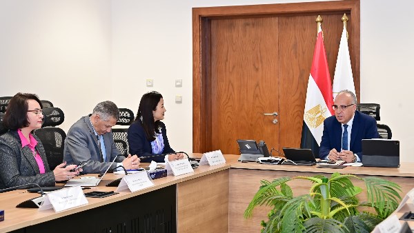 وزير الري والموارد المائية 