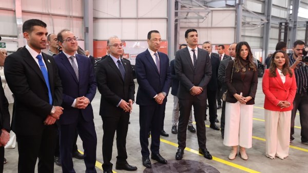 وزير الاتصالات 