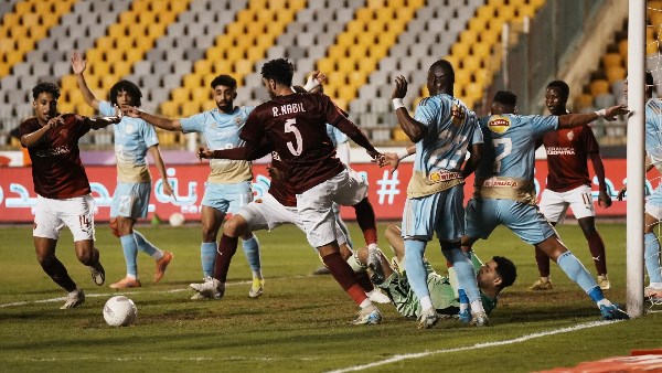 الأهلي وسيراميكا كليوباترا 