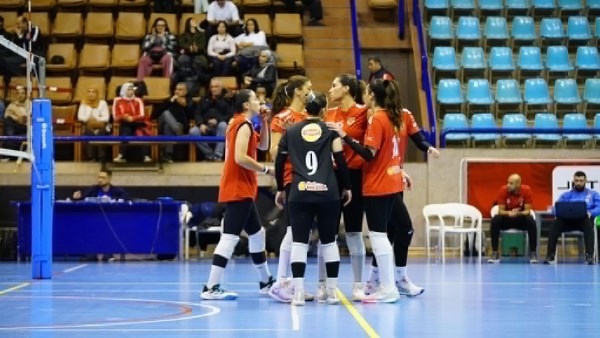 طائرة الأهلي 