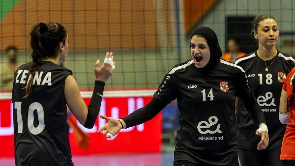 سيدات طائرة الأهلي