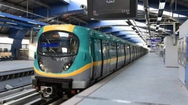 مواعيد العمل الجديدة لـ مترو الأنفاق 