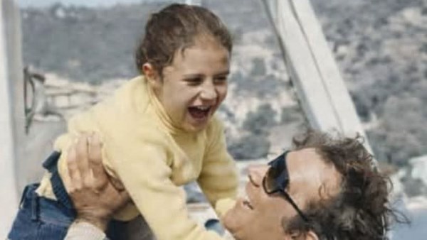 رانيا محمود ياسين ووالدها الراحل