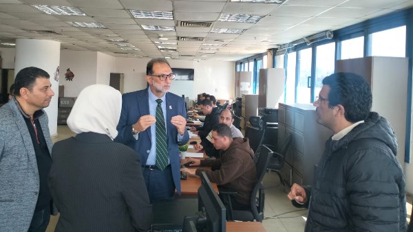 رئيس الهيئة القومية لسلامة الغذاء في جولة ميدانية بميناء الإسكندرية 