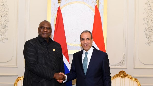 خلال اللقاء