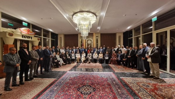 خلال لقائه بأبناء الجالية بالكويت.. وزير الخارجية: أنتم تمثلون جسرا هاما لتعزيز الروابط بين الشعبين الشقيقين