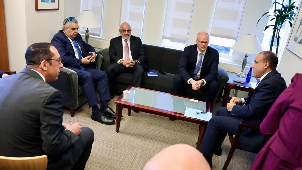 خلال اللقاء