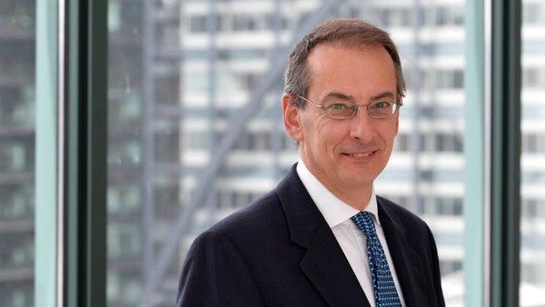 نائب رئيس البنك الأوروبي لإعادة الإعمار والتنمية يزور الأردن