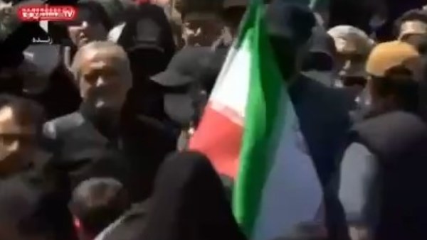 ظهور لافت للرئيس الإيراني