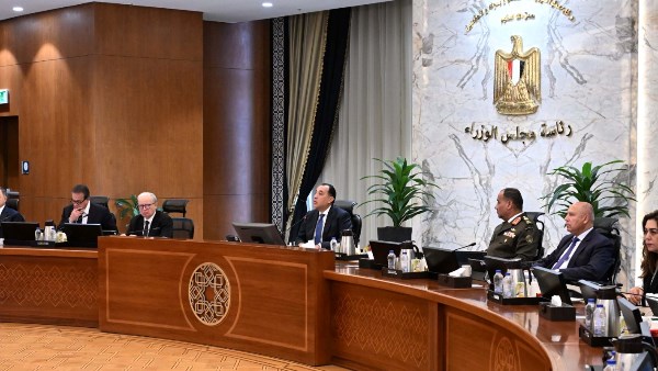 مجلس الوزراء يُثمن منح السيد الرئيس عبد الفتاح السيسي وسام "الأمير نايف للأمن العربي من الدرجة الممتازة" من مجلس وزراء الداخلية العرب