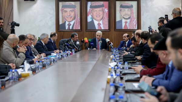 الحكومةالأردنية: الإعلام خط الدفاع الأول للاستقرار ولن نتهاون مع مروجي المعلومات المضللة