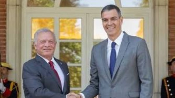 الملك عبد الله يحذر من خطورة إطالة الصراع واستغلال الأوضاع لفرض واقع جديد في الأراضي الفلسطينية