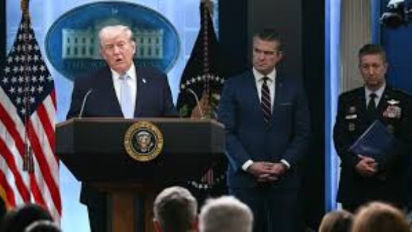 ترامب : تدمير جسور إيران ومحطات الطاقة سيستغرق أربع ساعات