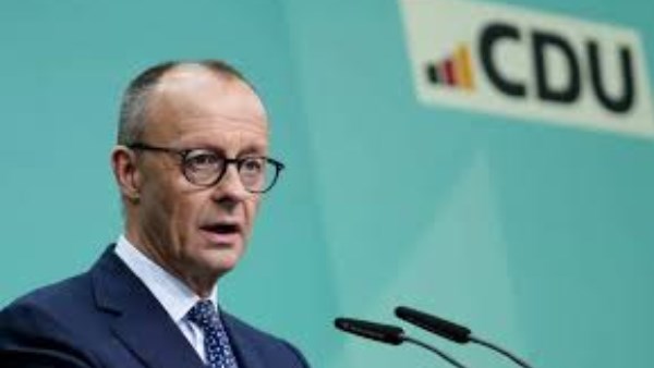 المستشار الألماني يعلن خفضًا مؤقتًا لضريبة الوقود بسبب تداعيات حرب إيران