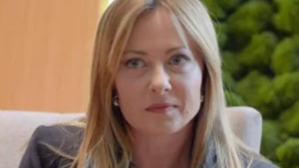 إيطاليا : تعليق التجديد التلقائي لاتفاقية الدفاع مع إسرائيل