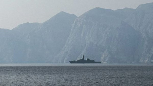 الجيش الأمريكي يعلن نجاحه في فرض حصار بحري كامل على إيران