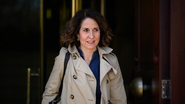 وزيرة التكنولوجيا البريطانية تحذر: أشهر حاسمة أمام الشركات قبل موجة هجمات مدعومة بالذكاء الاصطناعى