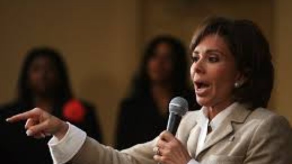 المدعية العامة الأمريكية