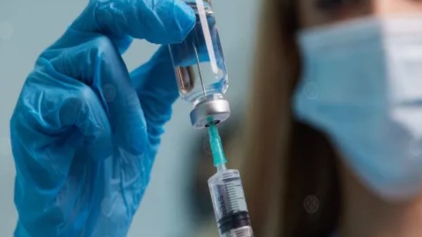 اكتشاف طبي واعد.. لقاح يُحقن داخل الورم يقضي على السرطان بنسبة 100%