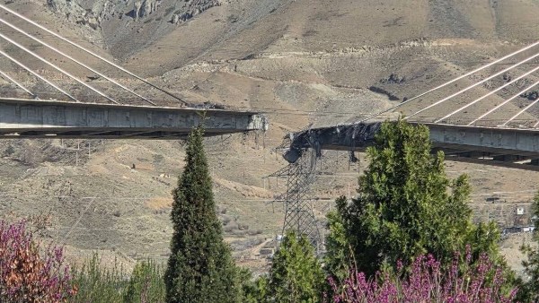 أكبر جسر في إيران