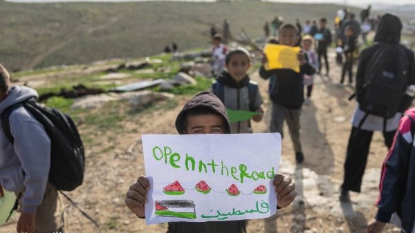 التلاميذ الفلسطينيين