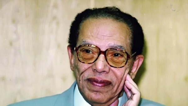 مصطفى محمود