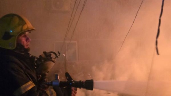 حريق هائل بمصنع ملابس