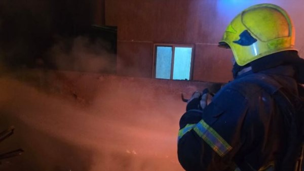 حريق مصنع في الزاوية الحمراء