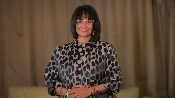 الفنانة سحر رامي 