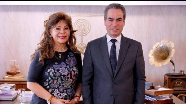 بعد نجاح “يوميات صفصف”.. صفاء أبو السعود تواصل تألقها الإذاعي في وتتعاقد علي "الملهمون