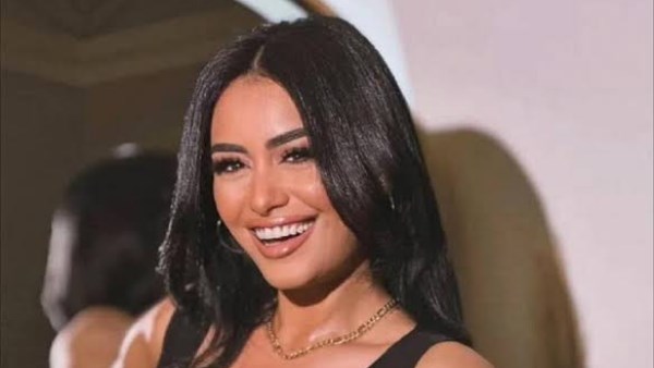 الفنانة نانسي صلاح 