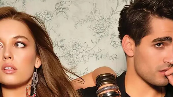 جدل واسع حول بوستر النسخة المكسيكية من "طائر الرفراف": اقتباس أم تقليد مباشر؟ 