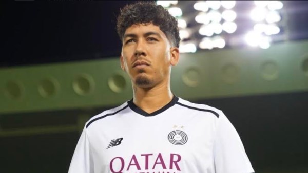 البرازيلي روبرتو فيرمينو مهاجم السد القطري