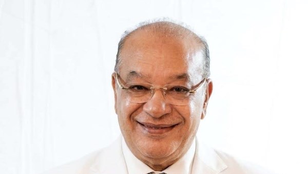 صلاح عبدالله 