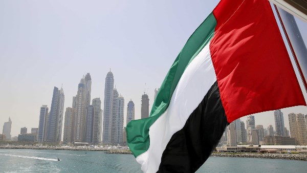 علم الإمارات 