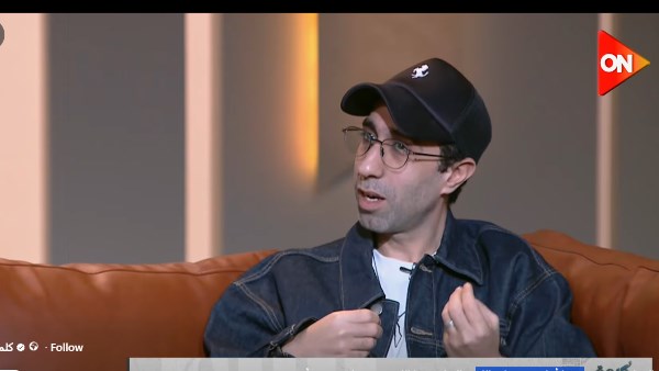نصها أهلي ونصها زمالك.. كريم العدل: عائلتنا ديمقراطية.. والانتماء الكروي والسياسي لم يفسد روابطنا الأسرية