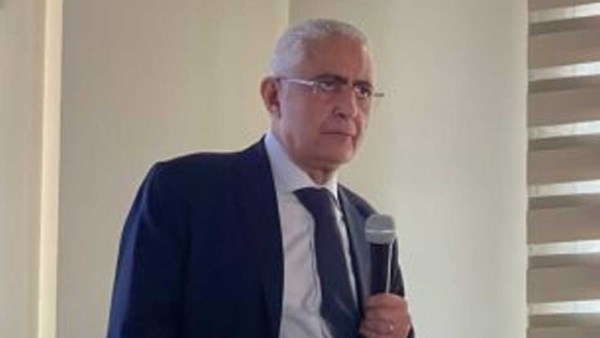 سفير مصر في فرنسا